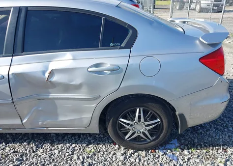 2012 Honda Civic Lx z USA, uszkodzony, nr VIN 19XFB2F50CE070922